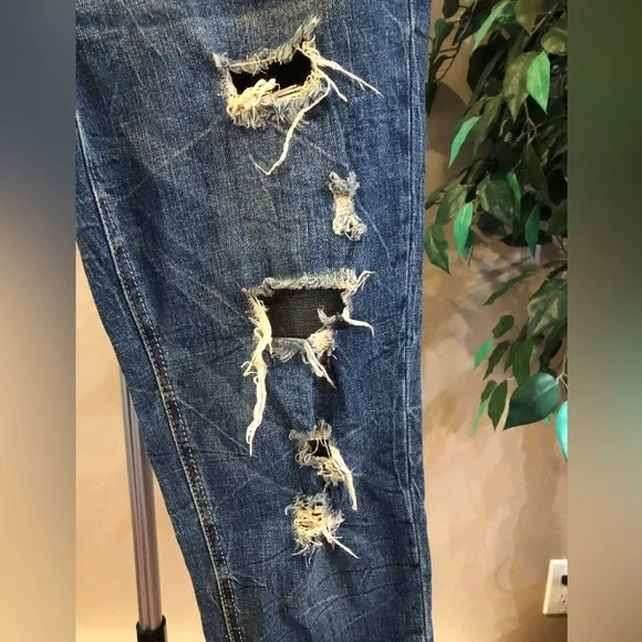 Distressed Blue Jeans - Picture 3 of 3